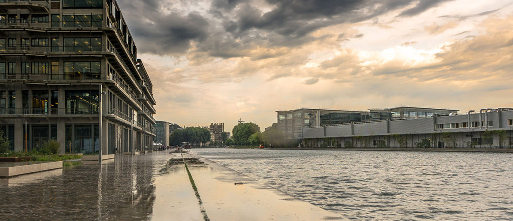 Vu du canal de l'ourcq depuis le cabinet d'orthodontie, pantin